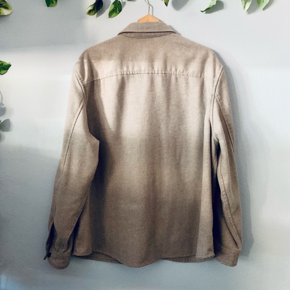 H&M long sleeve shirt - Picture 2 of 6